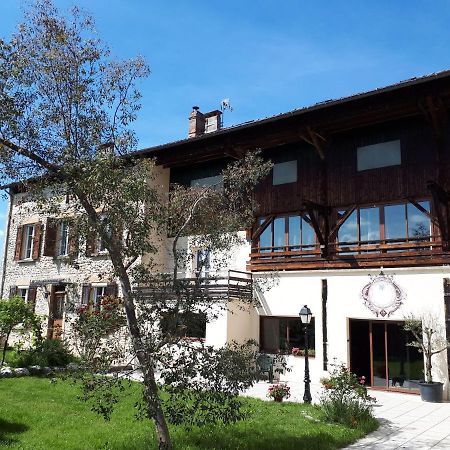 Chambres D'Hotes La Noyeraie Izeron Exteriör bild