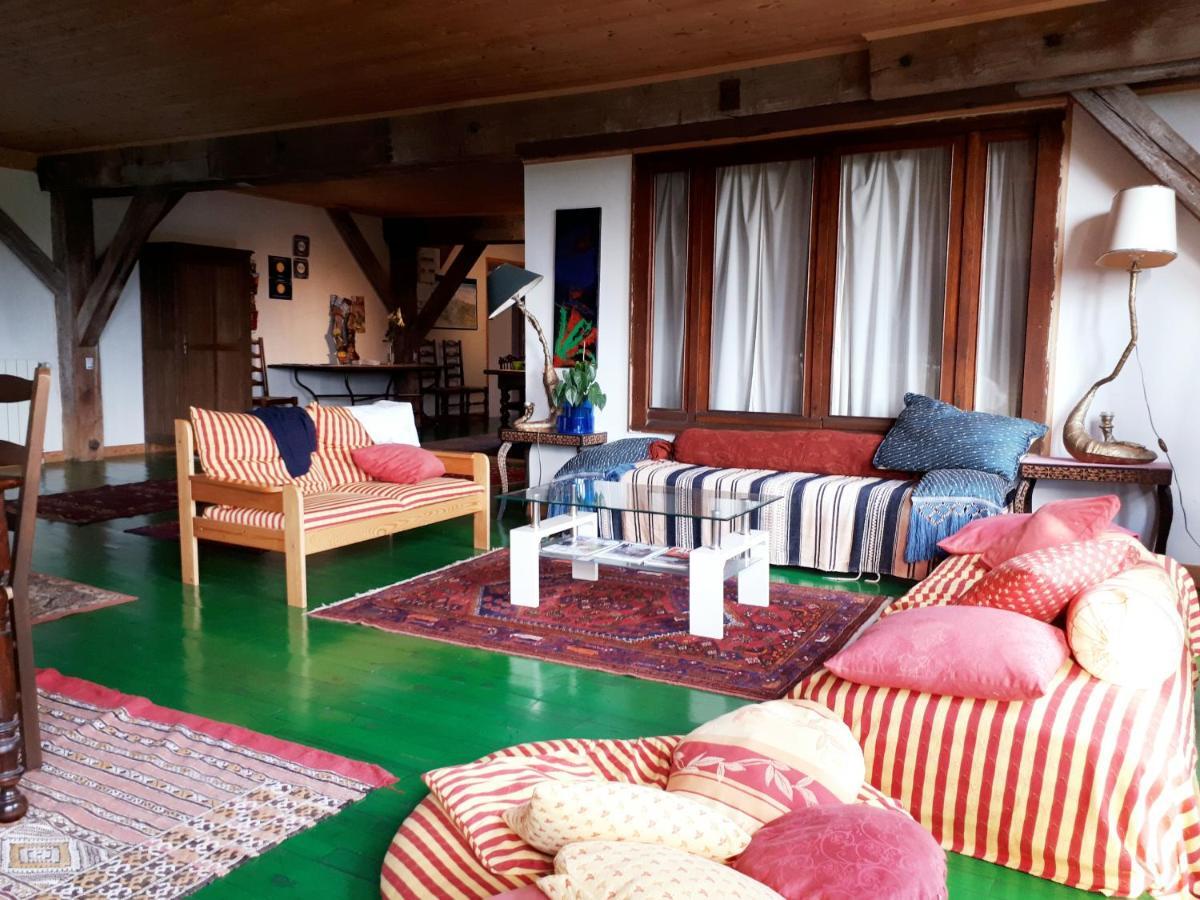 Chambres D'Hotes La Noyeraie Izeron Exteriör bild